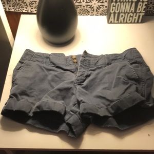 Low rise shorts